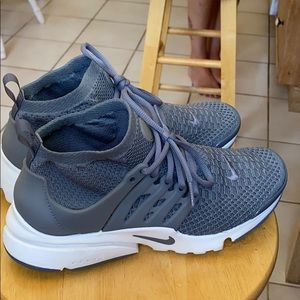Fly knit air presto